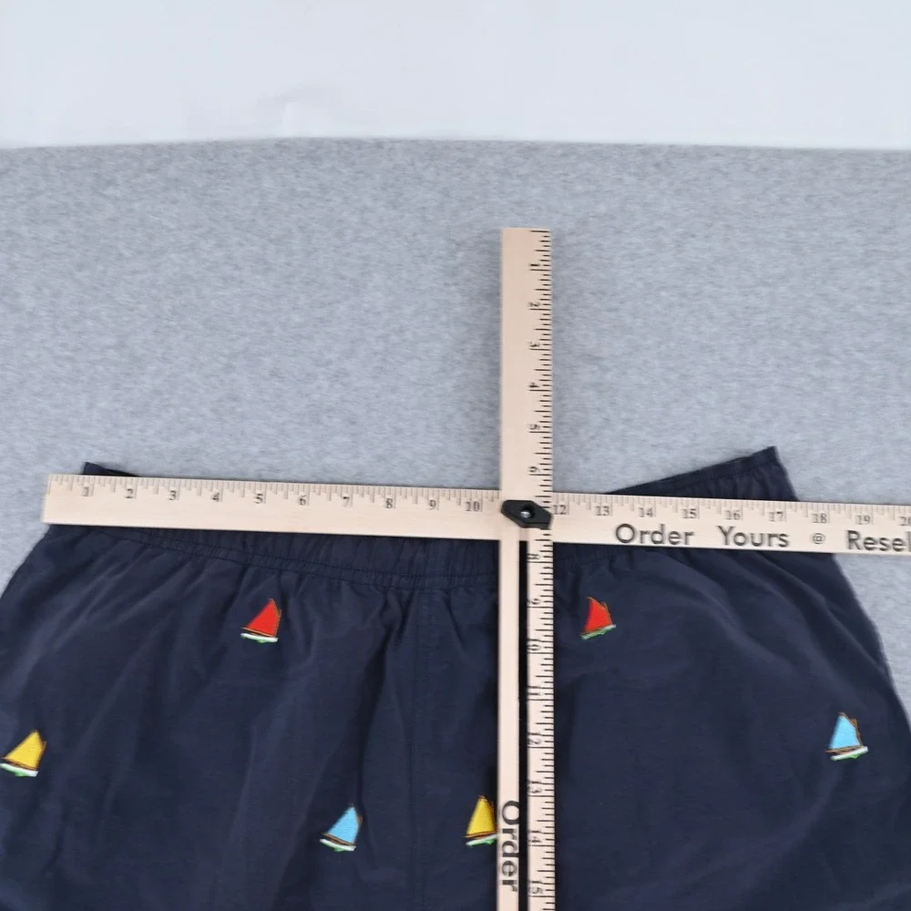 Castaway Nantucket Island Mens Navy Blue Sailboat Embroidered Swim Trunks Medium